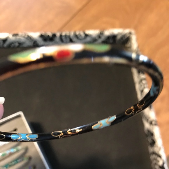 7 painted muticolored bangle bracelets - Picture 3 of 3